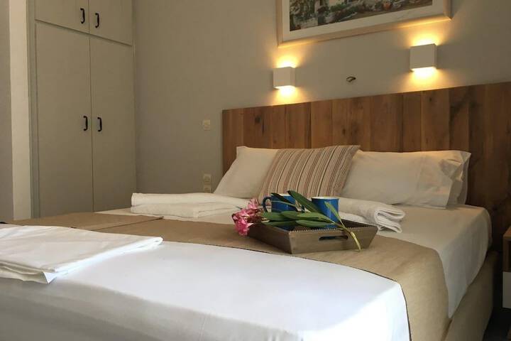 Room 7 of 125