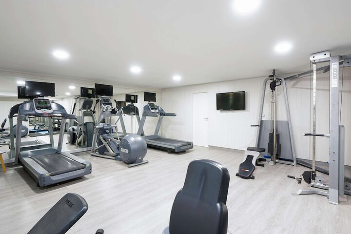 Hotel Gym Photos