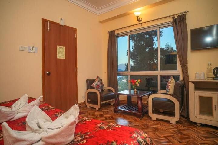 Room 5 of 26
