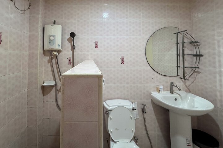 Room 44 of 62