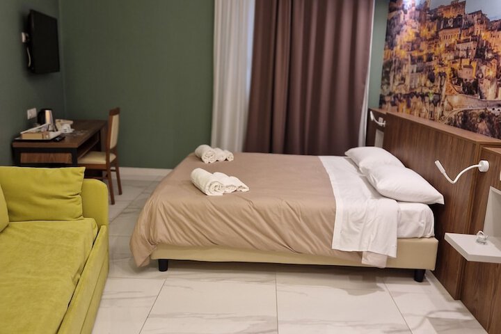 Room 10 of 58