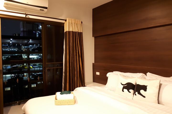 Room 10 of 39