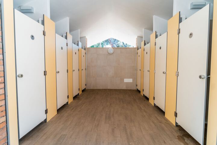 Room 12 of 22