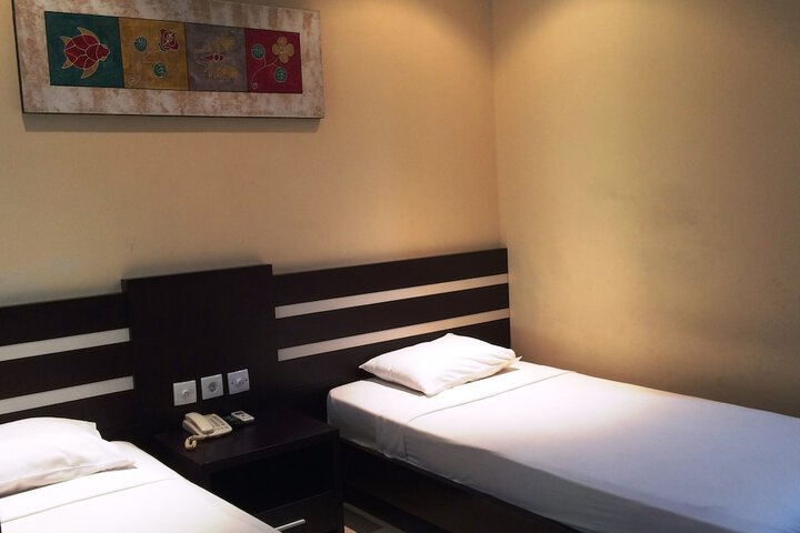 Room 10 of 58