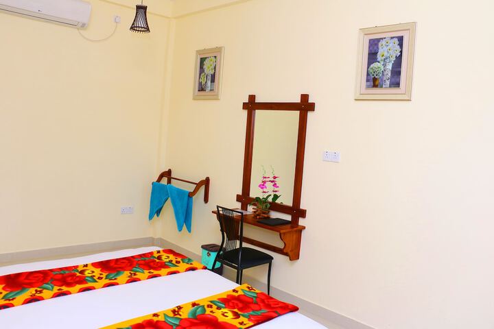 Room 15 of 66