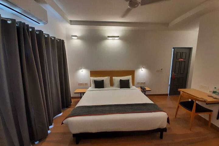 Room 13 of 67