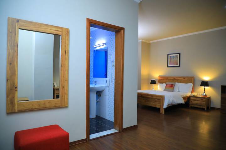 Room 32 of 130