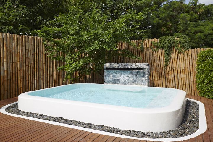 Pool 34 of 64
