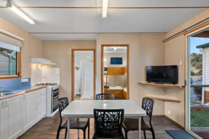 Room 20 of 64