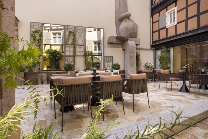 Terrace/Patio 97 of 100