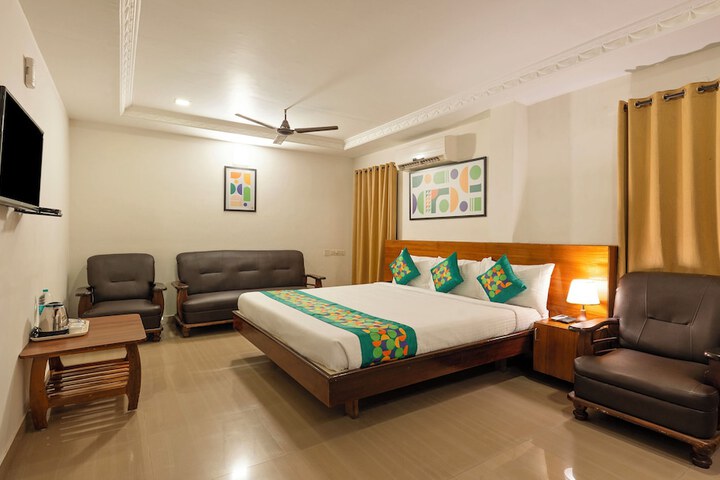 Room 20 of 48
