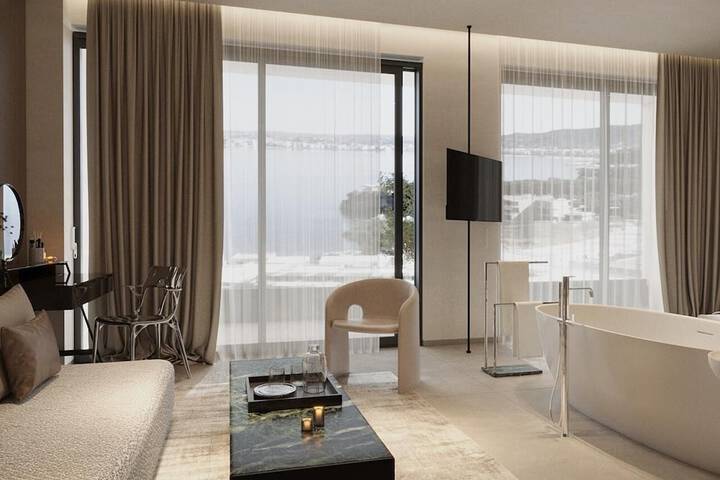 Room 43 of 100