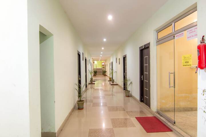 Hotel 2 of 17