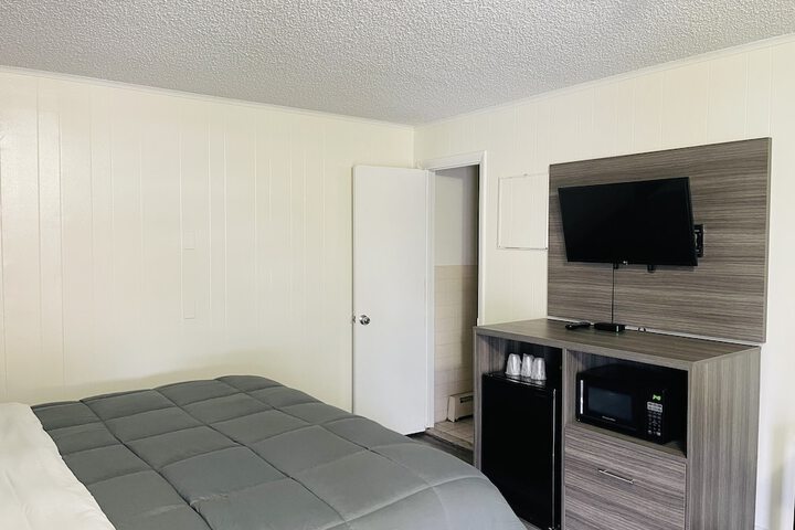 Single Room (2 of 9)