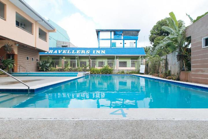RedDoorz Plus near Municipality of Luisiana Laguna
