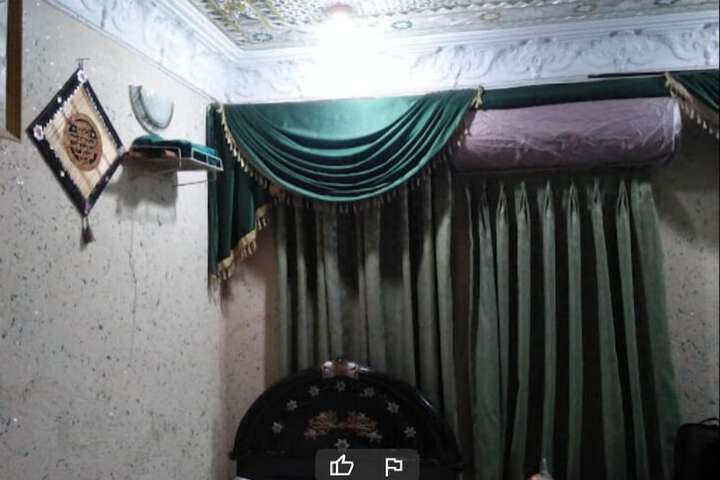 Room 13 of 19