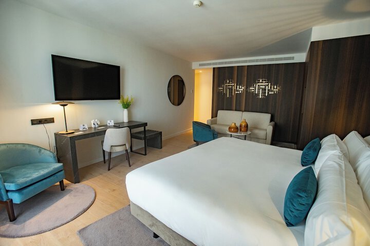 Room 20 of 94