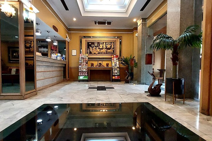 Hotel Interior 9 of 47