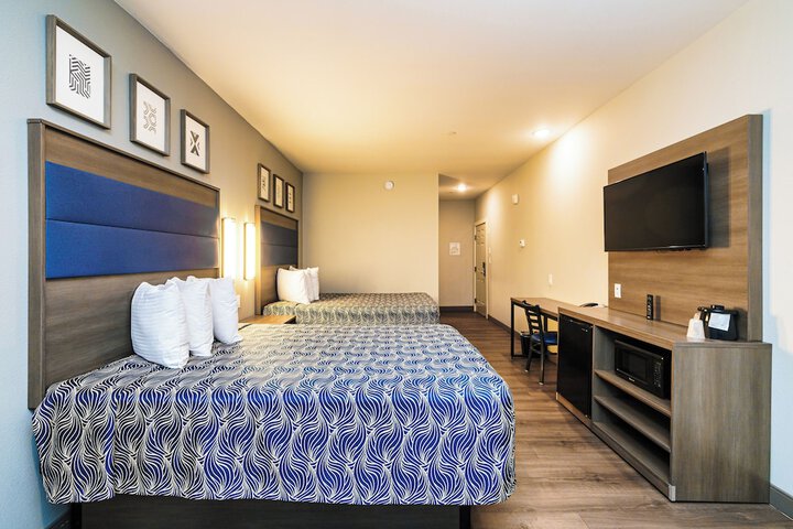 Room 8 of 23