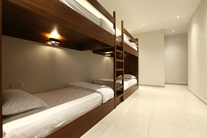 Room 10 of 41