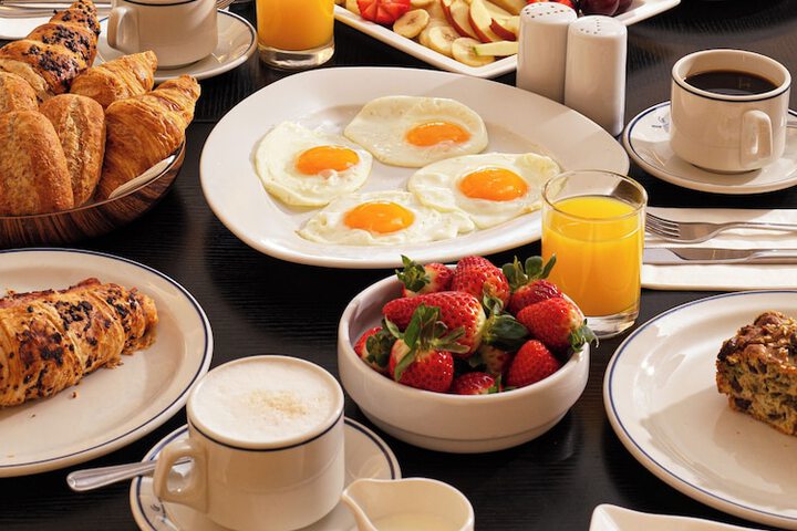 Breakfast/Coffee Service 38 of 48