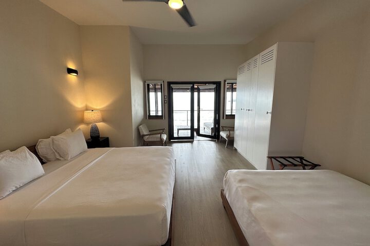 Room 8 of 36