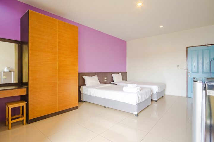 Room 13 of 53