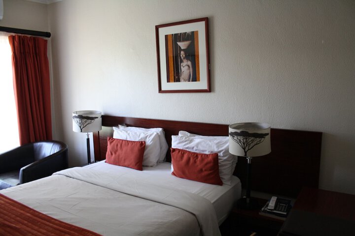 Room 4 of 44