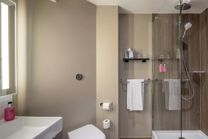 Room 30 of 56