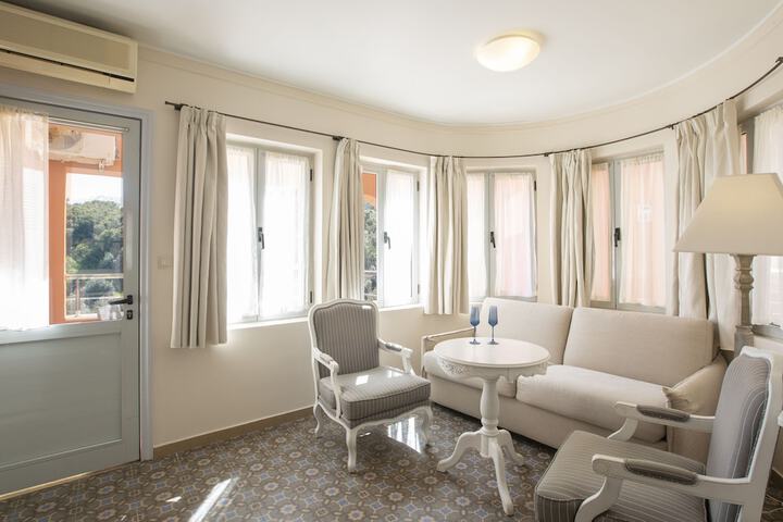Room 29 of 238