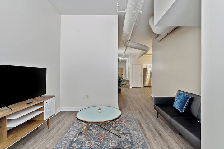 Room 153 of 194