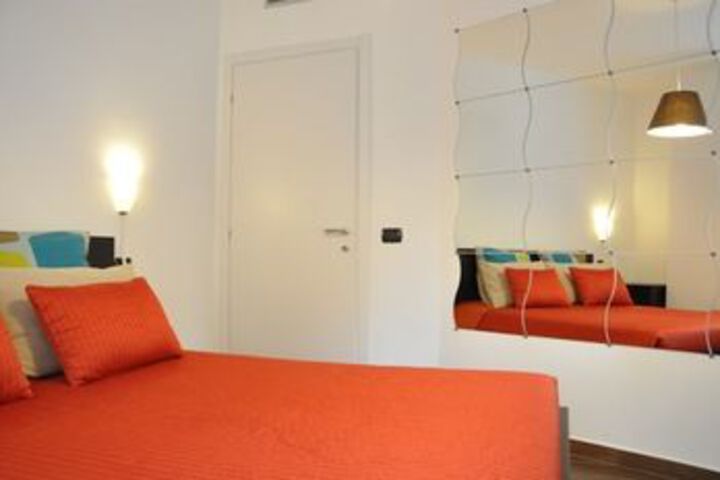 Room 17 of 51