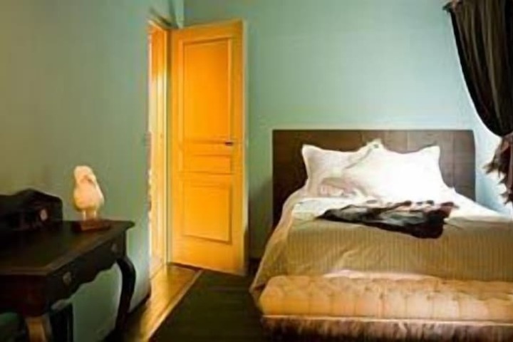 Room 12 of 39