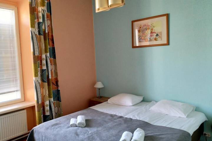 Room 10 of 52