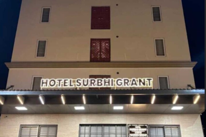 Hotel 12 of 12