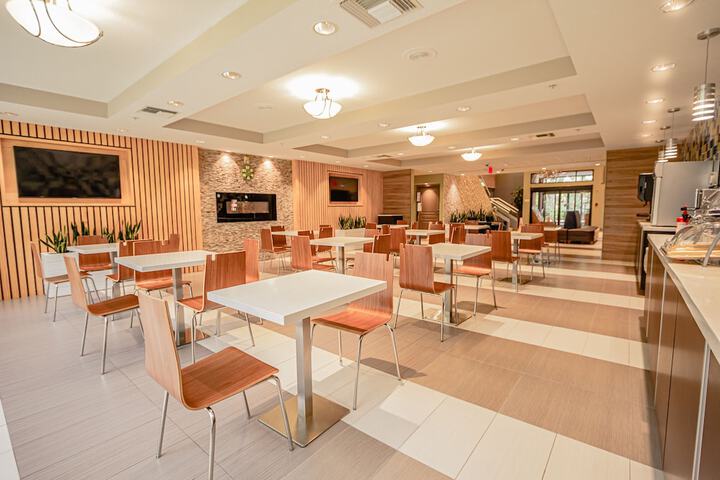 Breakfast area
