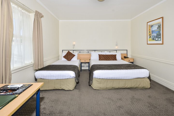 Room 9 of 55