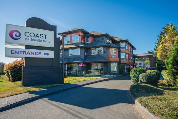 Coast Parksville Hotel in Parksville, BC