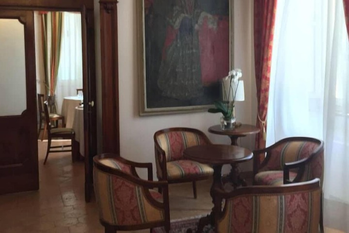 Lobby sitting area