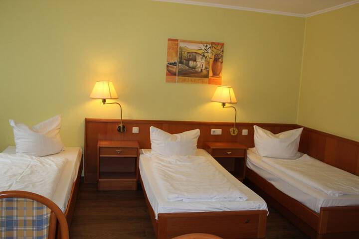 Room 17 of 58