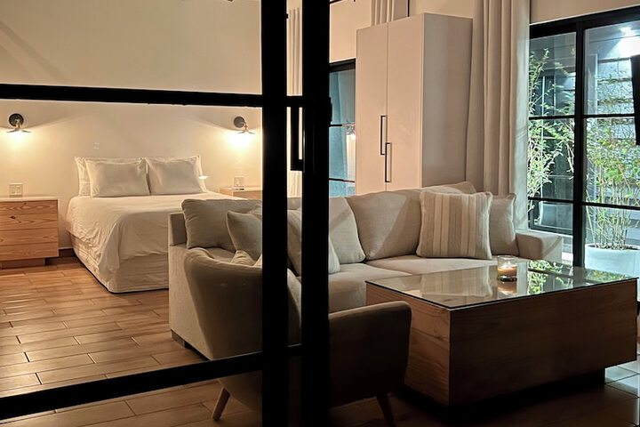Room 3 of 31