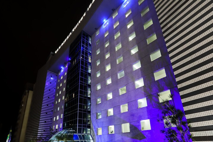Hotel Exterior 97 of 98