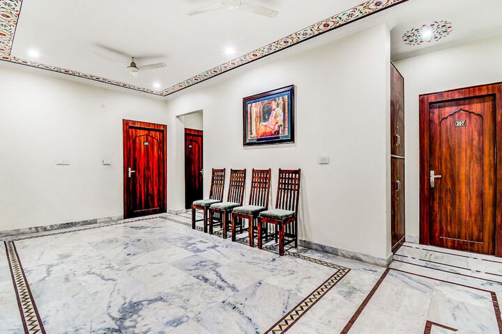OYO 22400 HOTEL LICHANA HAVELI