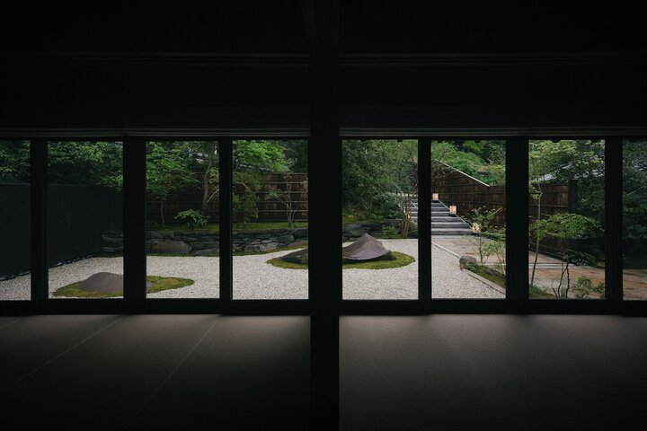 Room 16 of 65