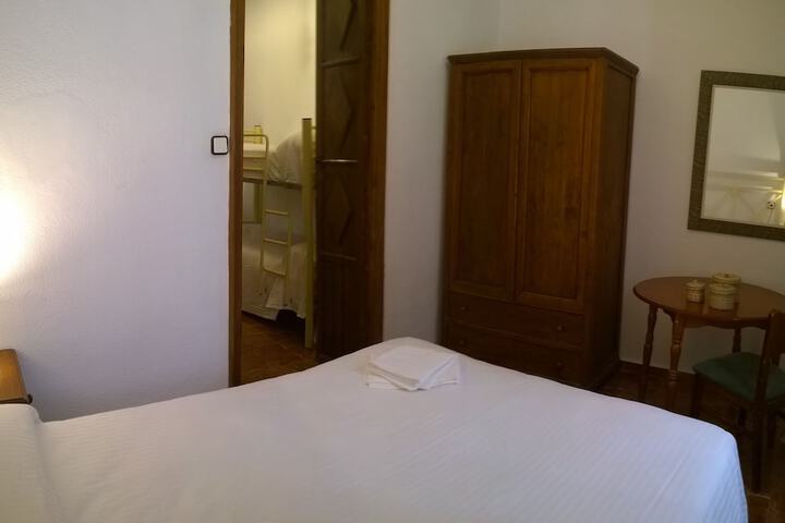 Room 11 of 62