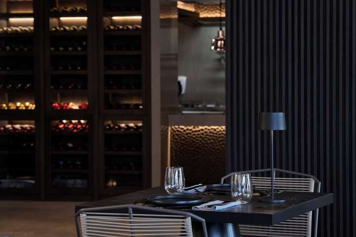 Dining 103 of 180