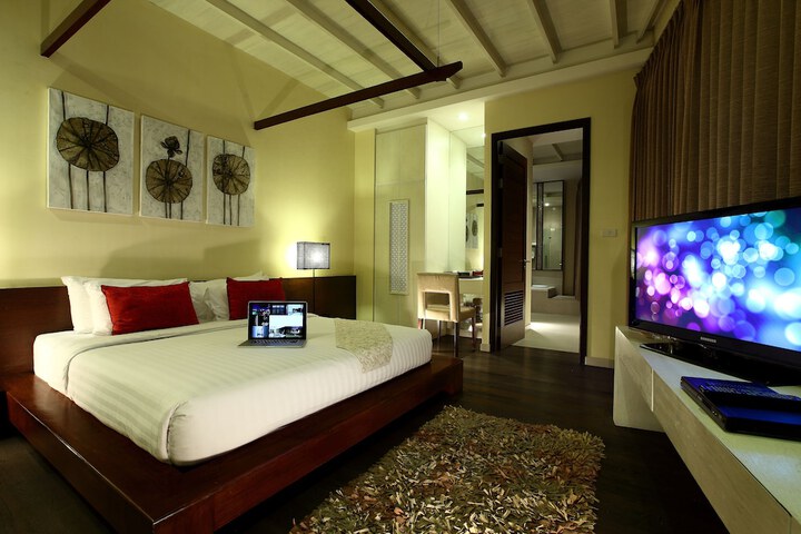 Room 18 of 95