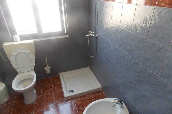 Room 30 of 63