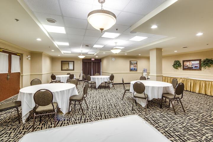 Banquet hall
