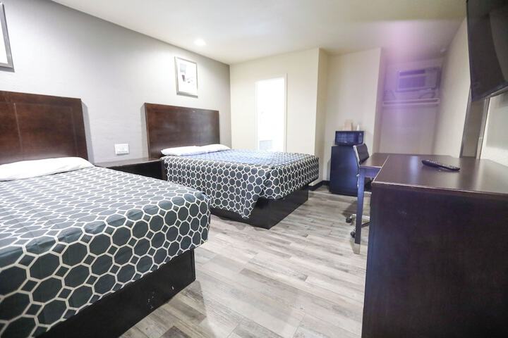 Room 15 of 22